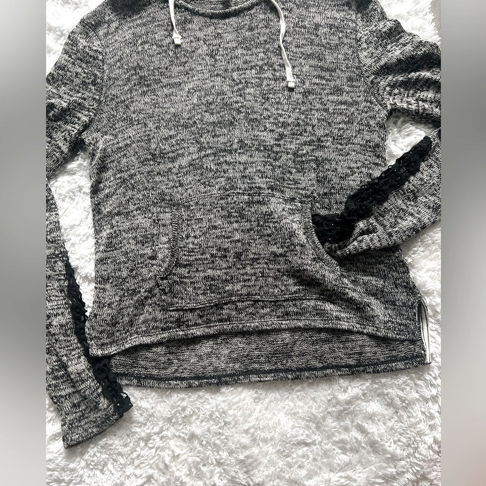 Aeropostale Black and White Cowl Neck Sweater Hoodie. Airy w beautiful accent - Picture 7 of 15